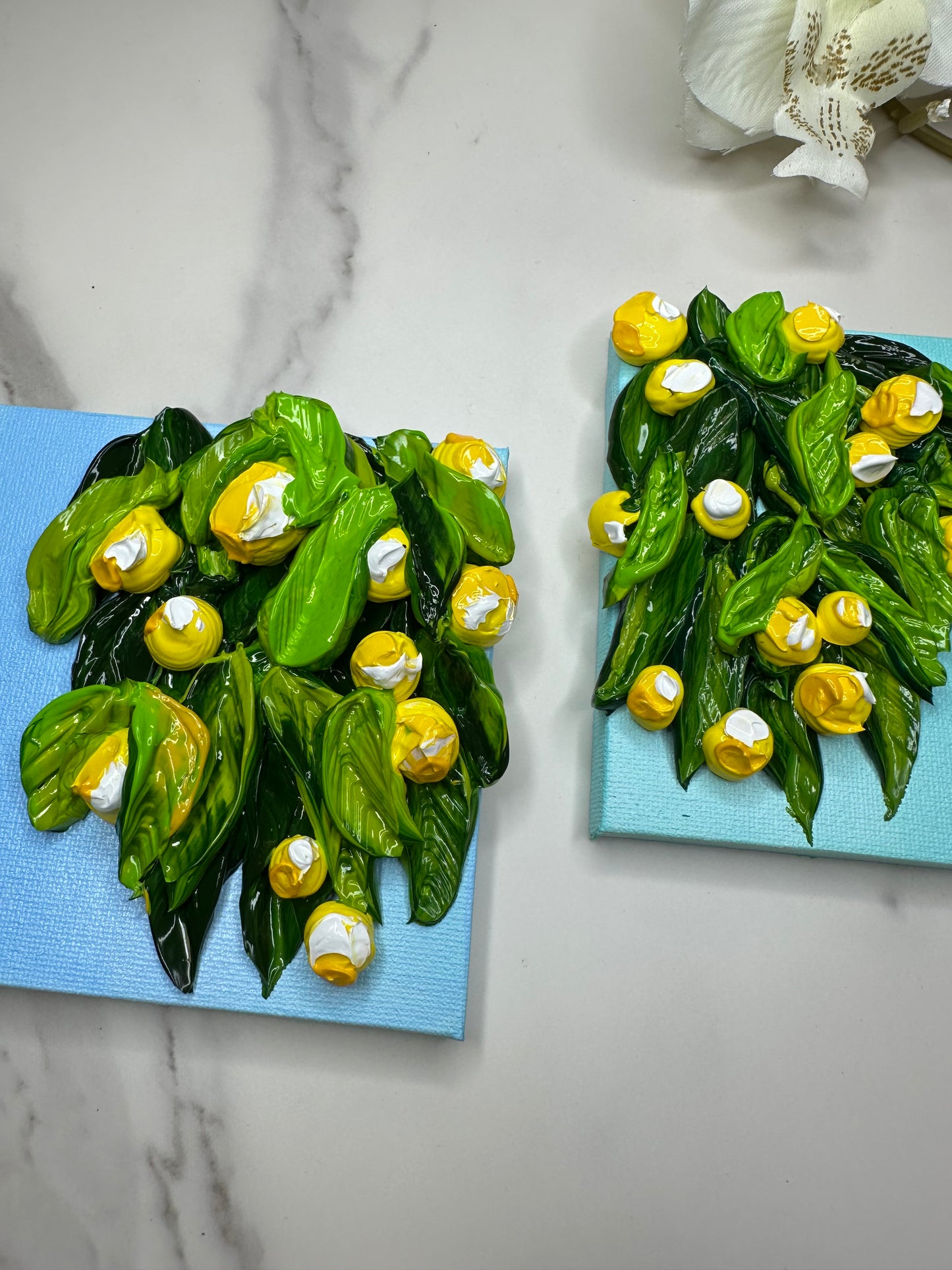 Mini Lemon Textured Art – Handcrafted 4x4 Canvas with Easel | Fresh & Cheerful Desk Décor